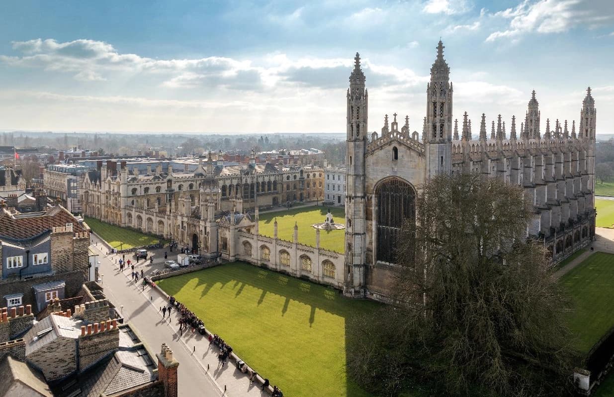 Cambridge Universiteti Virtual Magistr Açıq Qapı Günü