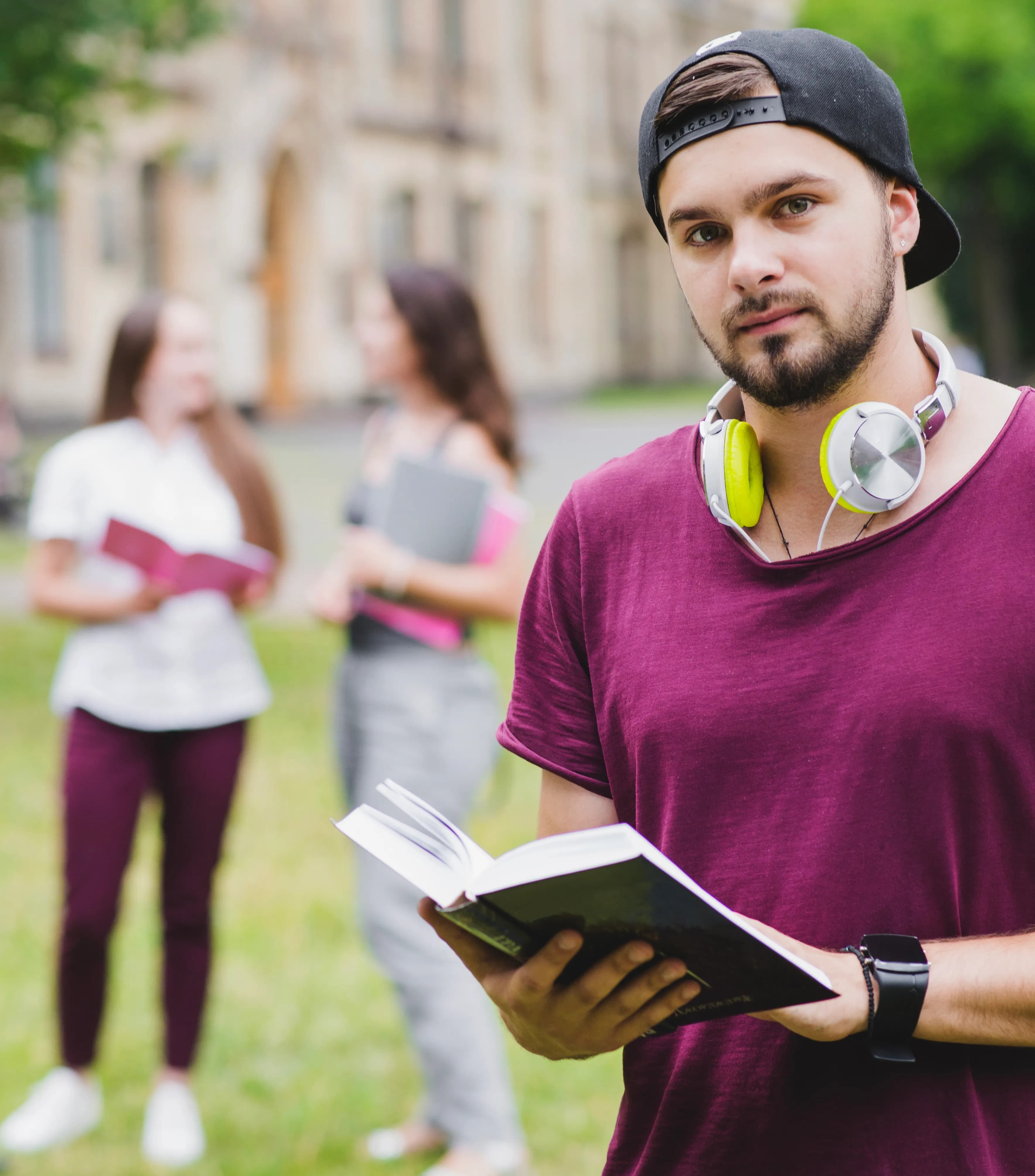 Schiller International University-də Beynəlxalq Münasibətlər və Diplomatiya Tələbəsinin Təcrübəsi
