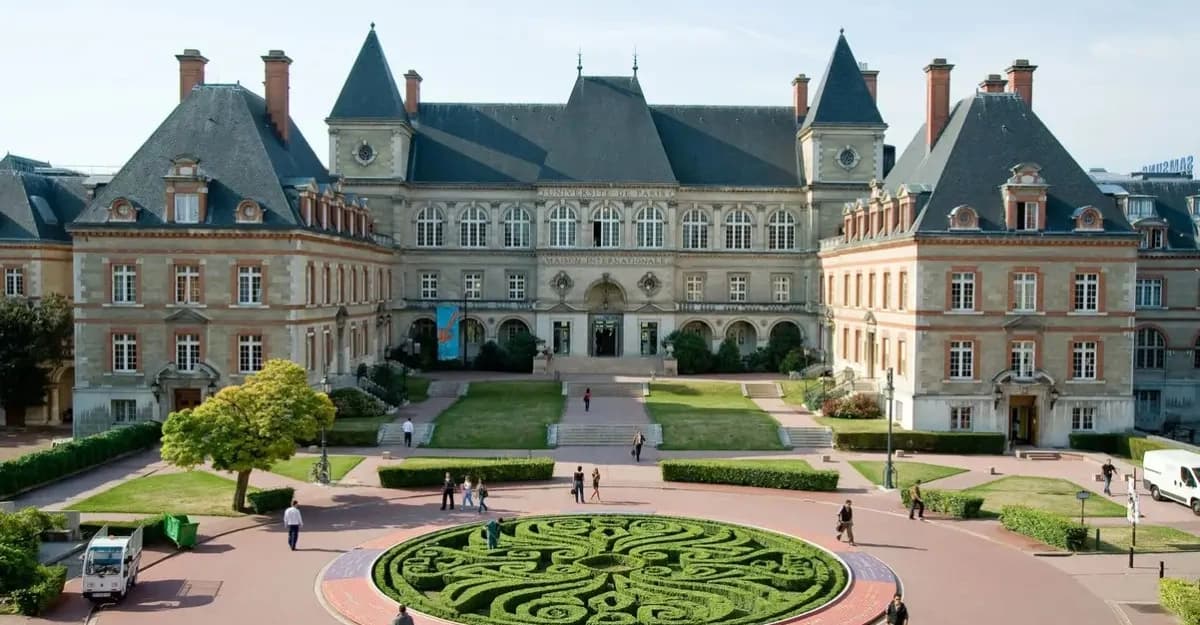 Schiller International University: Avropada Təhsil Alaraq Amerika Diplomuna Sahib Olun