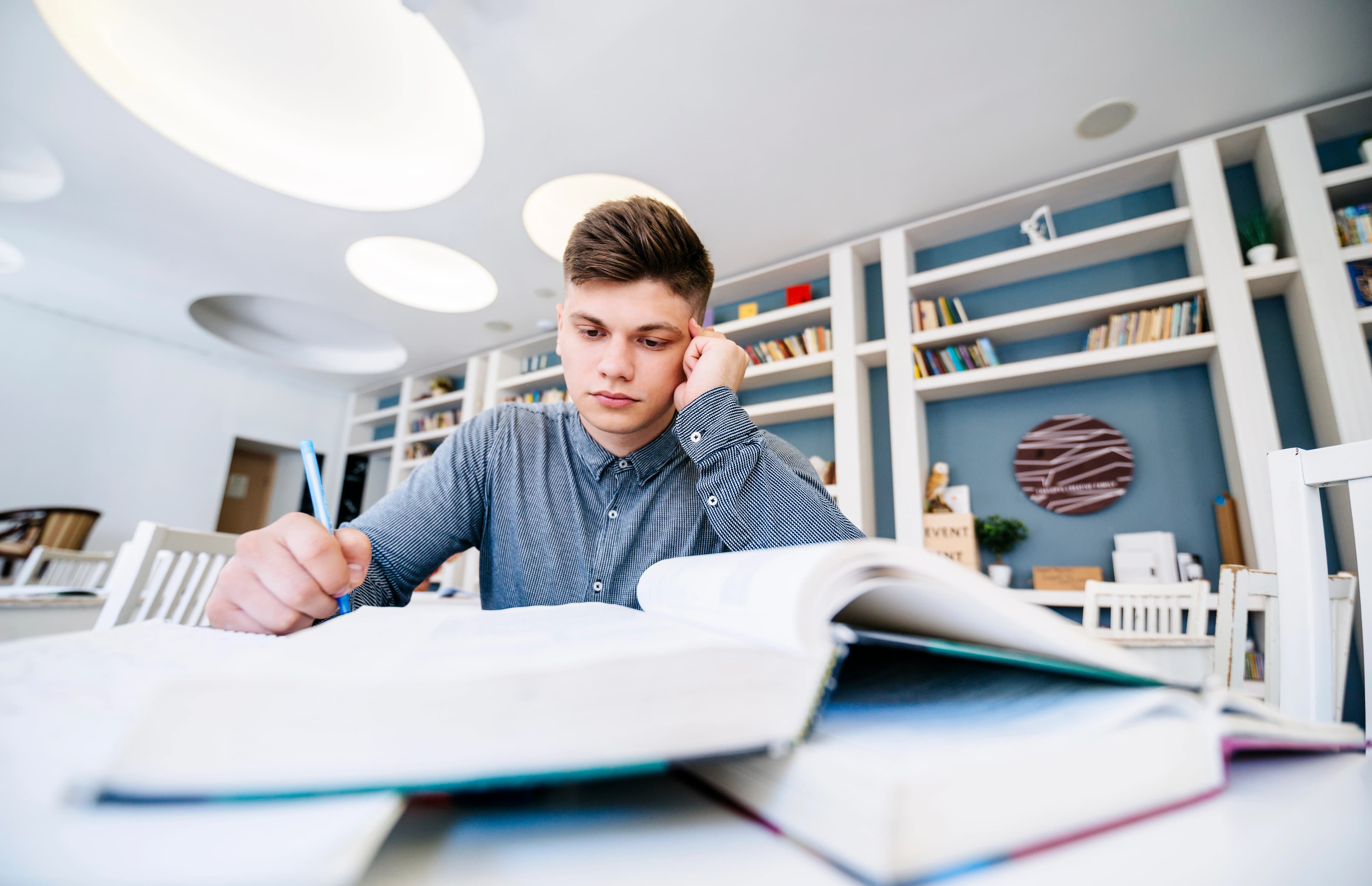 Niyə Məhz "Self-Study" Universitet Həyatının Ən Çətin Hissəsidir?