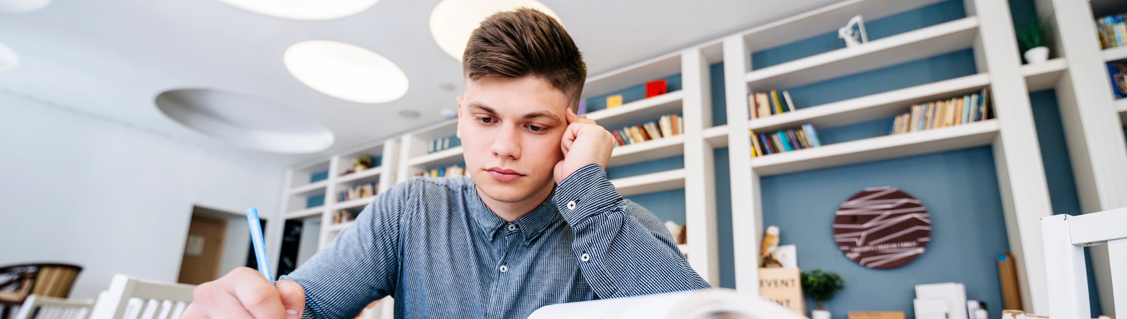 Why Independent Study Is the Hardest Part of University Life