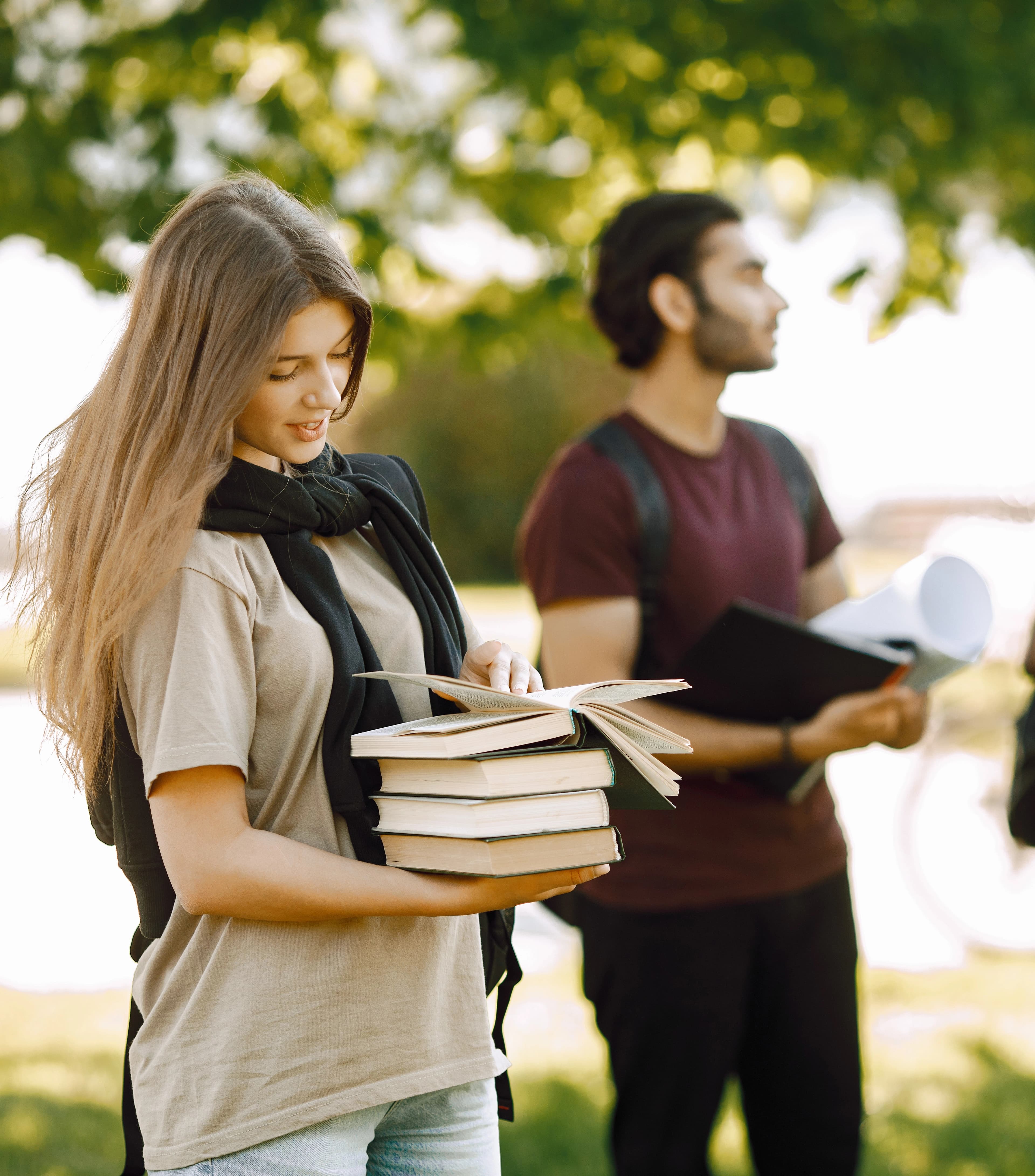 Məktəb Şagirdləri Xaricdə Təhsil Sərgilərindən Nə Öyrənə Bilərlər?