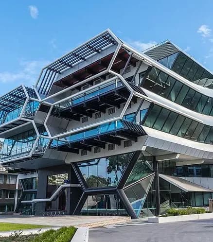 Monash Universitetində Açıq Qapı Günü: Təhsil İmkanlarını Kəşf Edin