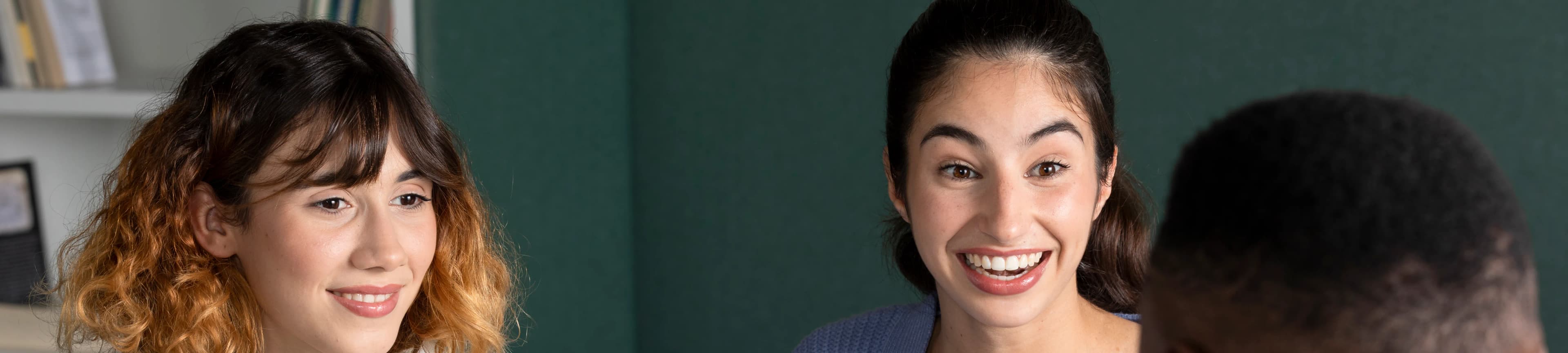 How Can International Students Get Comfortable Speaking English Every Day?
