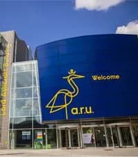 Anglia Ruskin University-də Beynəlxalq Tələbələr Böyük Britaniyada Mədəniyyət Şoku Haqqında Nə Deyirlər?