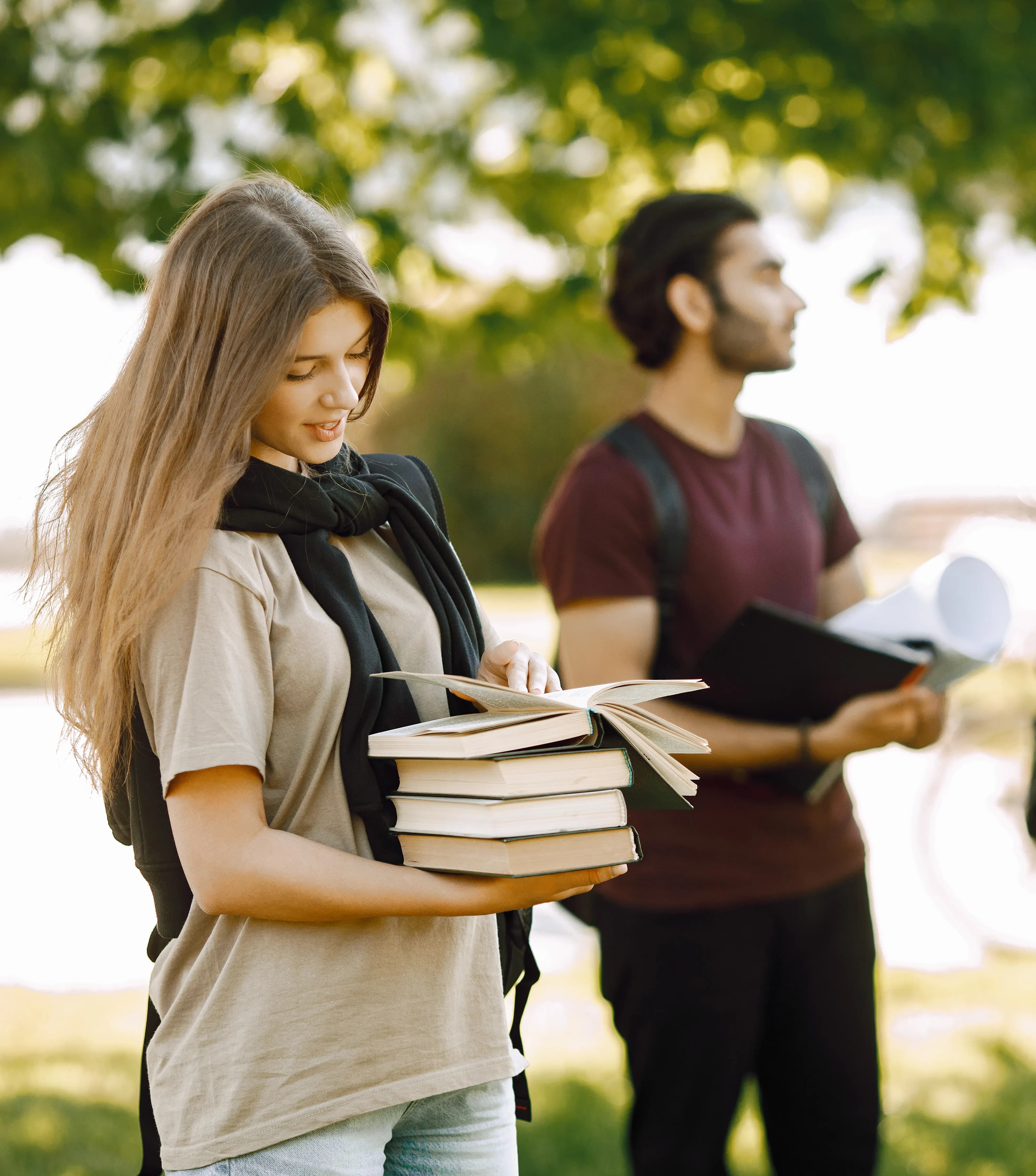 Universitetdə İlk Tələbə Cəmiyyəti və Klub Sərgisinə Necə Hazırlaşmaq Olar