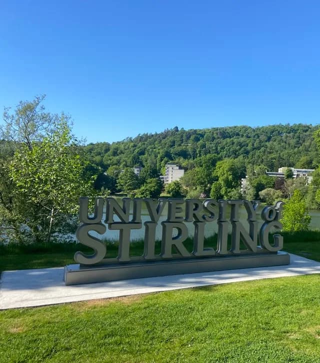 University of Stirling Açıq Qapı Günündə Sizi Nələr Gözləyir?