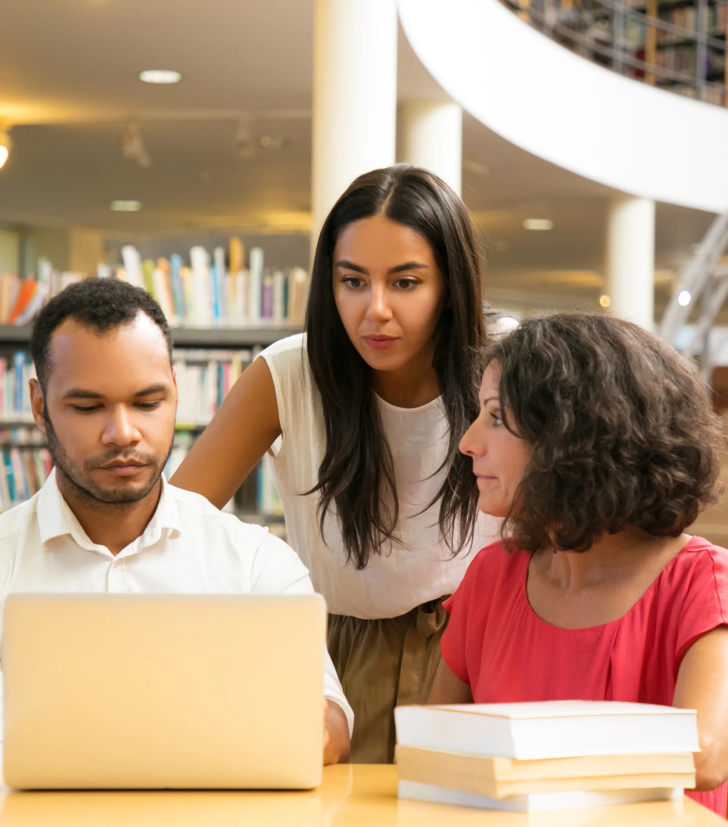 Universitetin Əlçatanlıq Xidmətlərindən Təhsil Dəstəyi Üçün Necə İstifadə Etmək Olar?