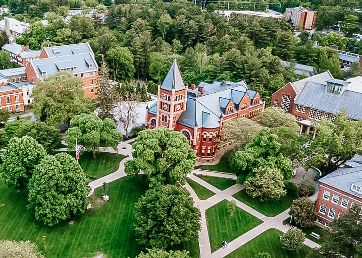 1755518153092-unh1.jpg