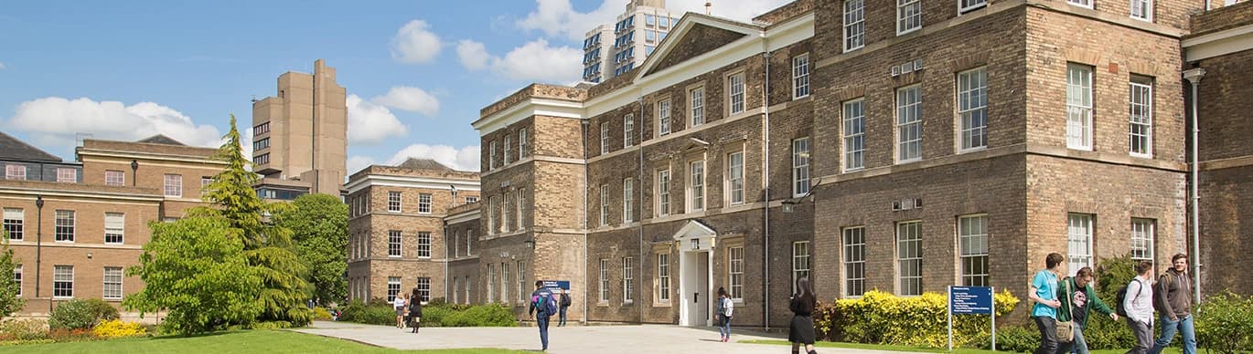 1768376279587-HERO-resize_uni_of_leicester_1370x520.jpg